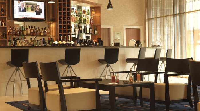 Hilton Garden Inn Aberdeen City Centre ร้านอาหาร รูปภาพ