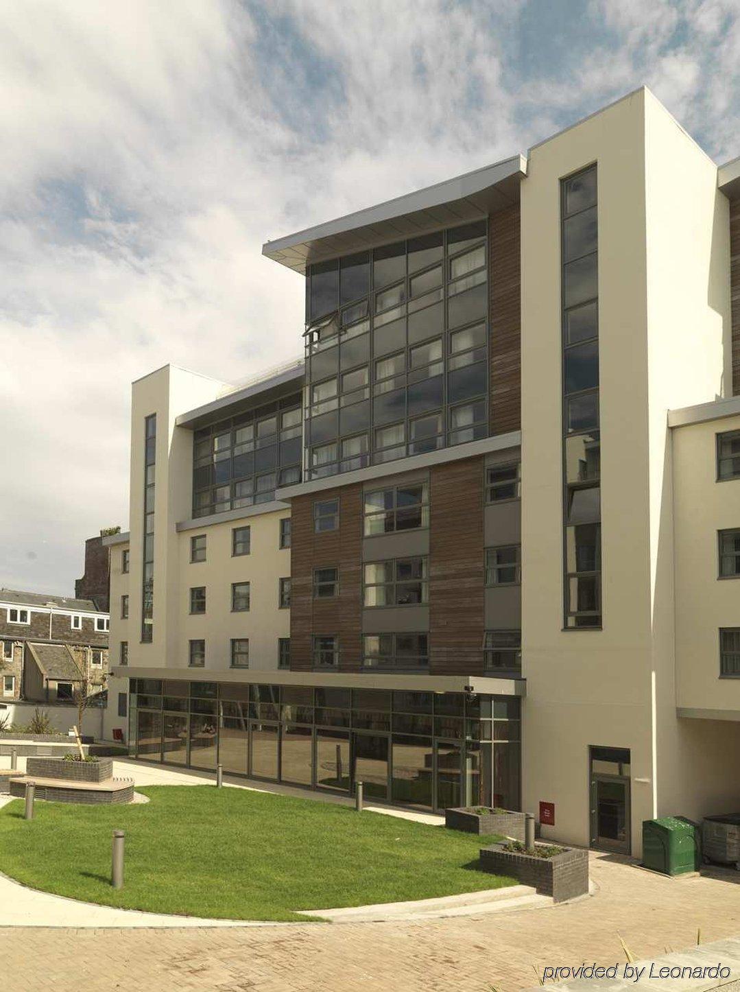 Hilton Garden Inn Aberdeen City Centre ภายนอก รูปภาพ