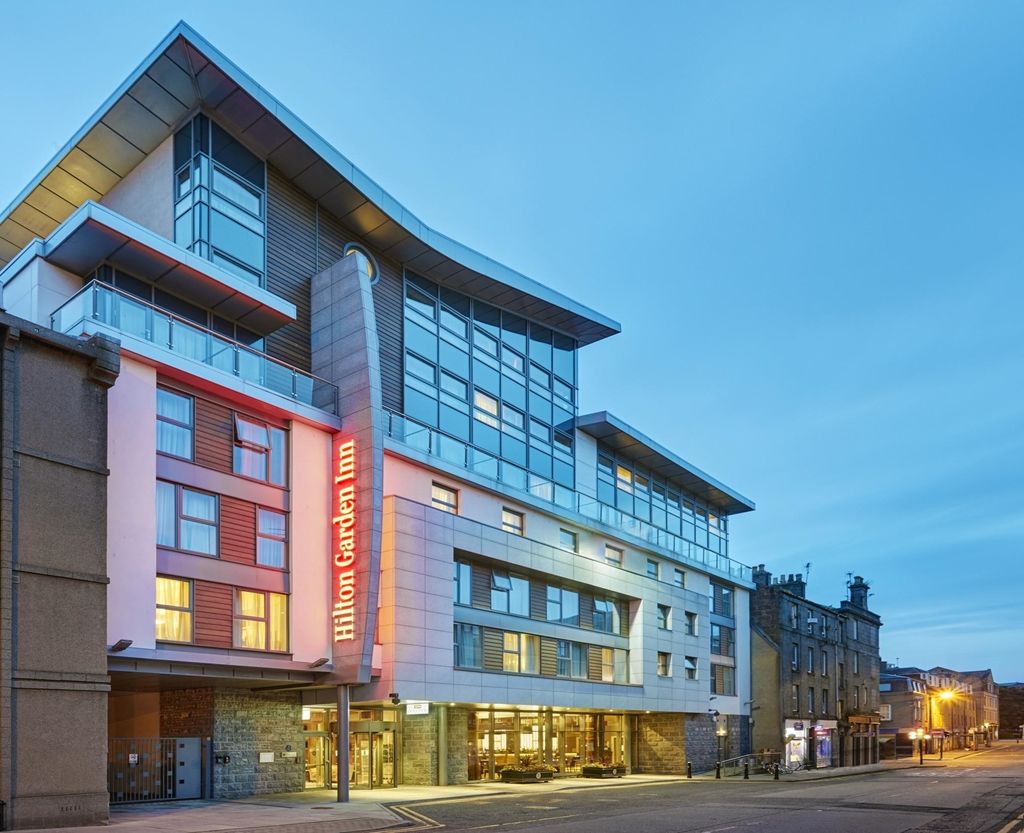 Hilton Garden Inn Aberdeen City Centre ภายนอก รูปภาพ