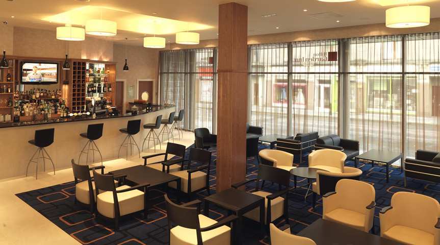 Hilton Garden Inn Aberdeen City Centre ร้านอาหาร รูปภาพ