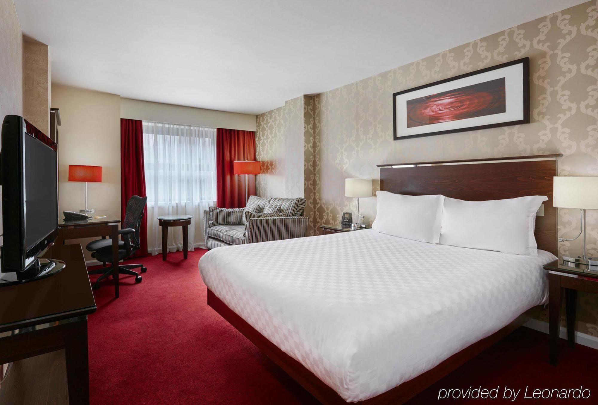Hilton Garden Inn Aberdeen City Centre ภายนอก รูปภาพ