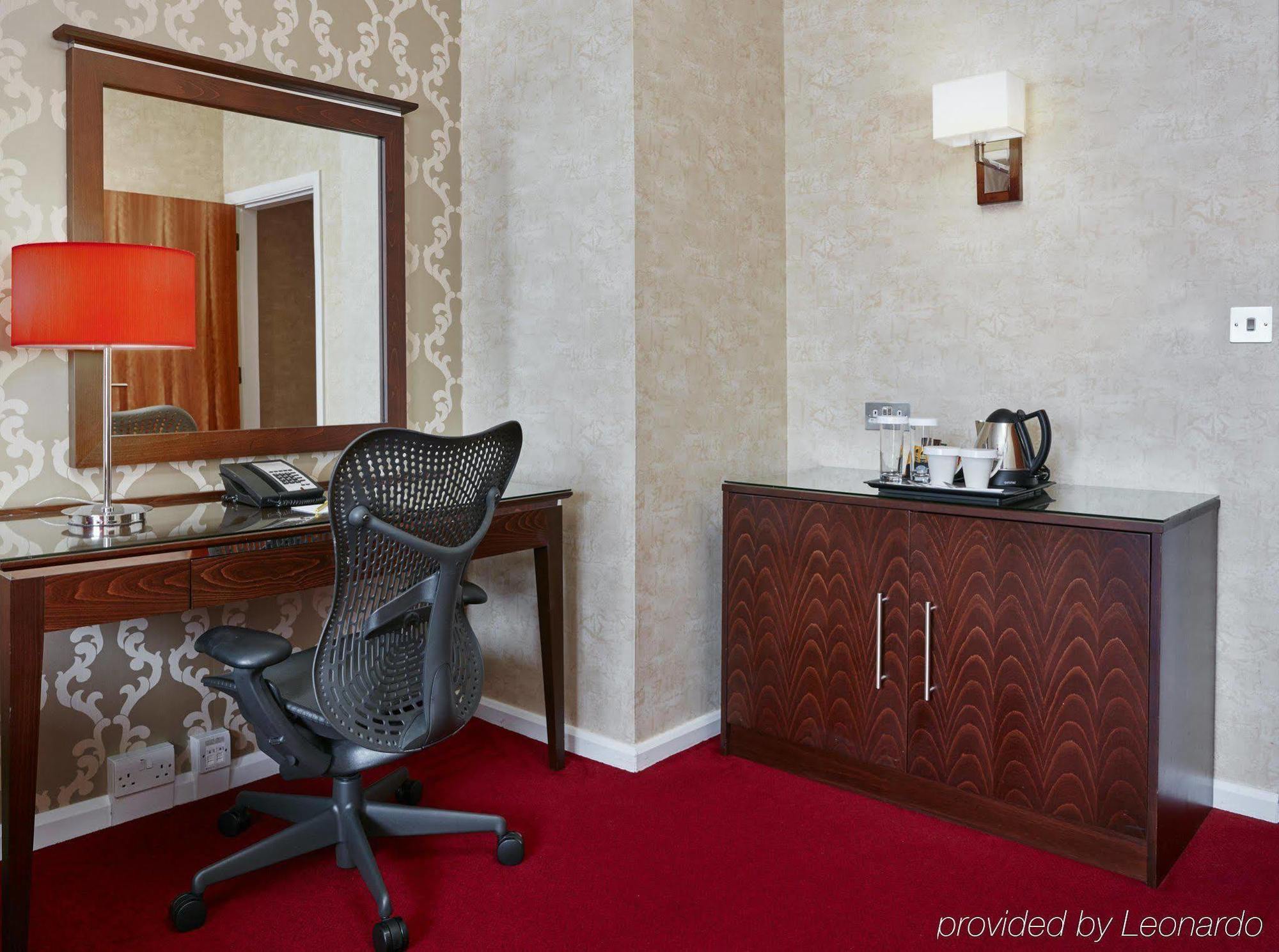 Hilton Garden Inn Aberdeen City Centre ภายนอก รูปภาพ