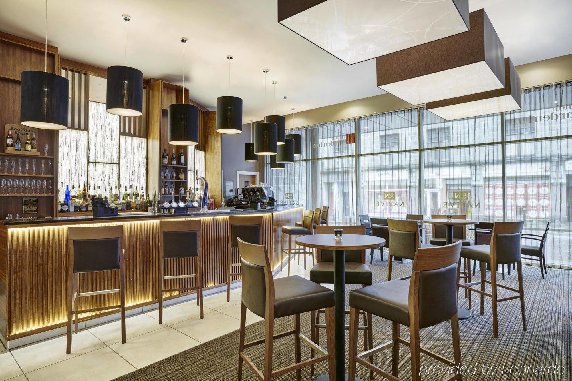 Hilton Garden Inn Aberdeen City Centre ภายนอก รูปภาพ