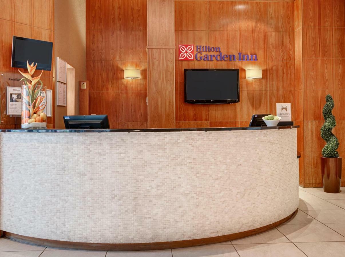 Hilton Garden Inn Aberdeen City Centre ภายนอก รูปภาพ