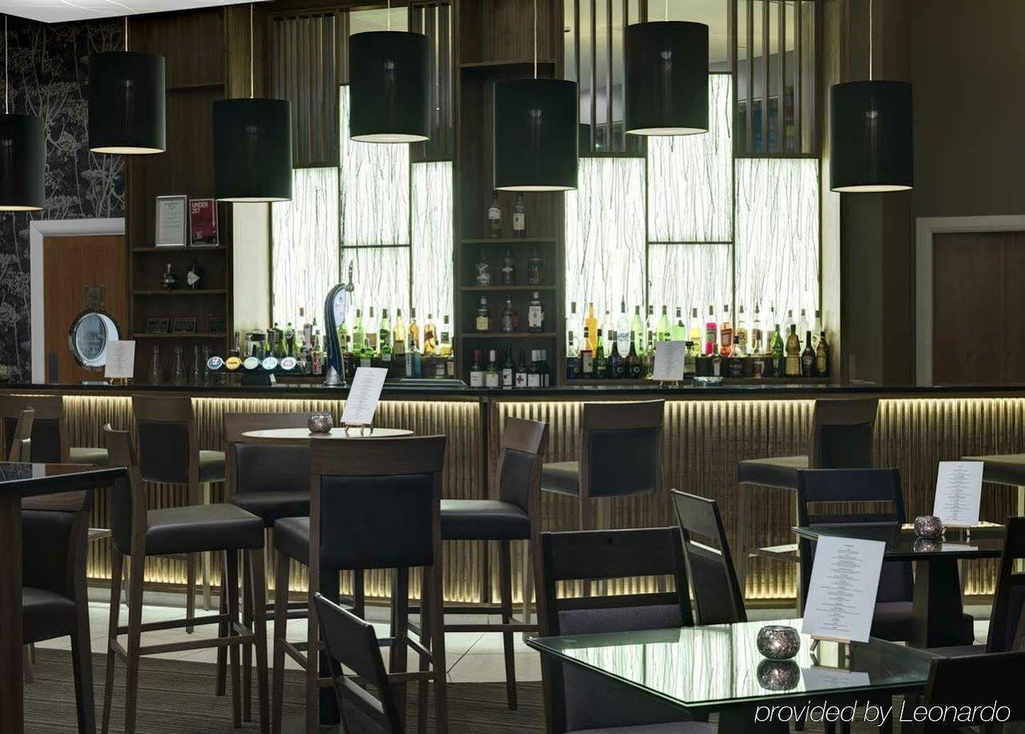 Hilton Garden Inn Aberdeen City Centre ภายนอก รูปภาพ